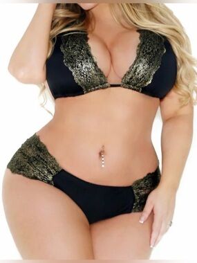 🍑 RARE RETIRED PLUS Alexiss Swim 🌸Ruched Bikini Bottom Size 5 (2XL)